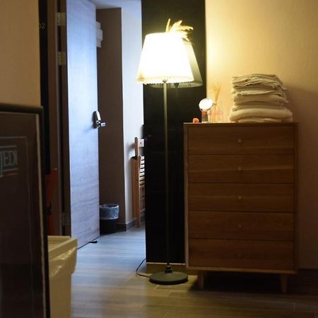 קוולון Ruby Hostel מראה חיצוני תמונה