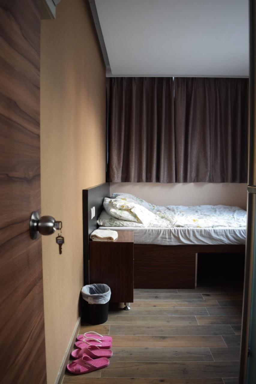 קוולון Ruby Hostel מראה חיצוני תמונה